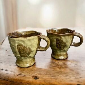 Buncheong Casting
Dark Leaf Mug 2